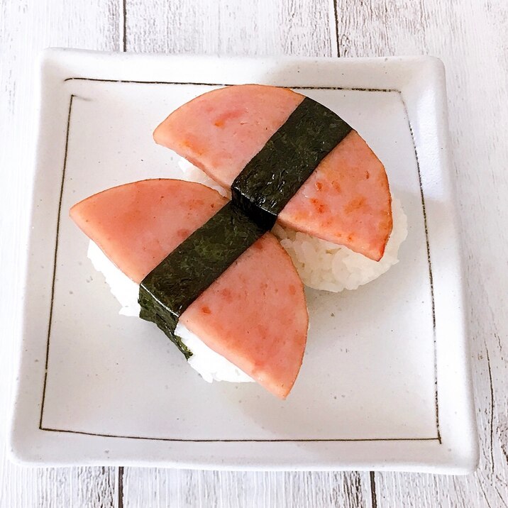 厚切りハムおにぎり レシピ 作り方 By Tai 楽天レシピ 厚切りハムおにぎり レシピ 作り方 By Tai 楽天レシピ